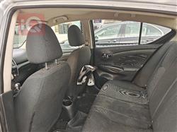 نیسان ڤێرسا